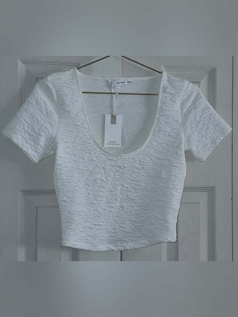 Good American White Textured Scoop Neck Top